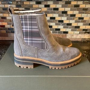 Timberland Women’s Courmayeur valley Chelsea boots